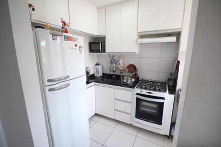 Apartamento à venda com 54m², 2 quartos e 1 vagaCozinha e Área de Serviço