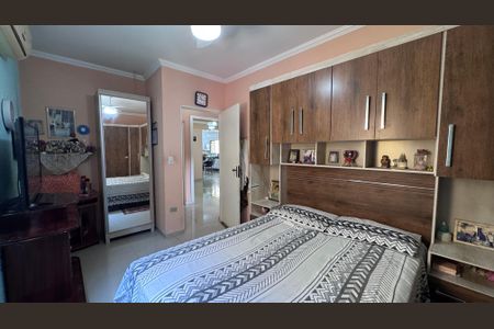 Casa à venda com 293m², 5 quartos e 4 vagas Casa à venda com 293m², 5 quartos e 4 vagasQuarto 1