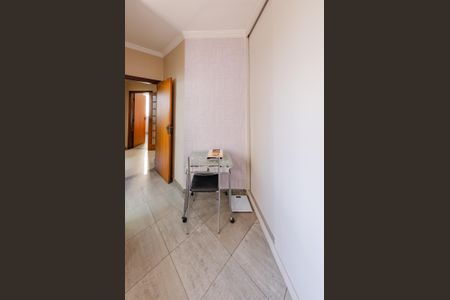 Apartamento à venda com 174m², 4 quartos e 2 vagas Apartamento à venda com 174m², 4 quartos e 2 vagasSuíte