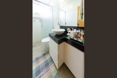 Apartamento à venda com 174m², 4 quartos e 2 vagas Apartamento à venda com 174m², 4 quartos e 2 vagasBanheiro suíte