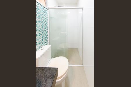 Apartamento à venda com 174m², 4 quartos e 2 vagas Apartamento à venda com 174m², 4 quartos e 2 vagasBanheiro social 2