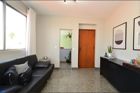 Sala de Estar de apartamento à venda com 4 quartos, 110m² em Colégio Batista, Belo Horizonte