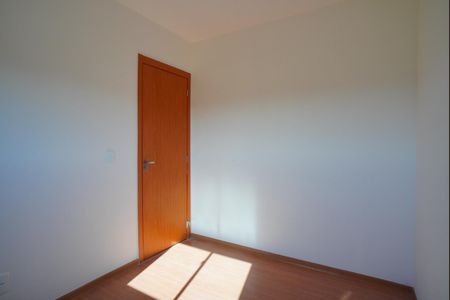 Quarto 1 de apartamento para alugar com 2 quartos, 64m² em Humaitá, Porto Alegre