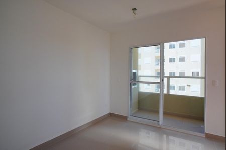 Sala de apartamento para alugar com 2 quartos, 64m² em Humaitá, Porto Alegre
