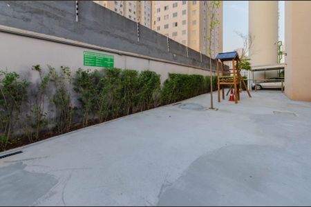 Apartamento para alugar com 41m², 2 quartos e sem vaga Apartamento para alugar com 41m², 2 quartos e sem vagaÁrea comum - Playground