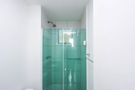 Apartamento à venda com 69m², 2 quartos e 1 vaga Apartamento à venda com 69m², 2 quartos e 1 vagaBanheiro