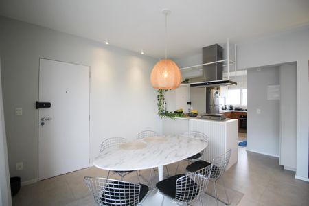 Sala de apartamento à venda com 2 quartos, 90m² em Indianópolis, São Paulo