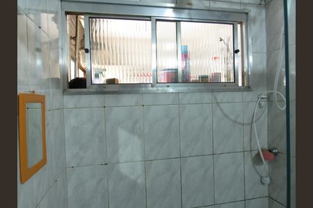 Banheiro de apartamento para alugar com 2 quartos, 64m² em Aliança, Osasco