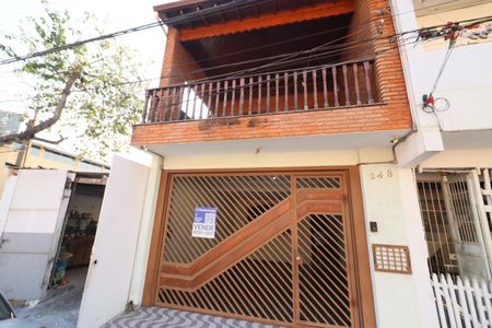 Casa à venda com 125m², 3 quartos e 2 vagasFachada
