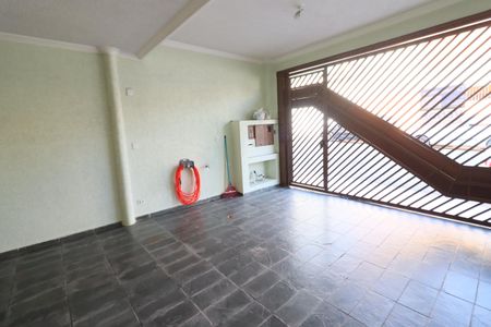 Casa à venda com 125m², 3 quartos e 2 vagasGaragem