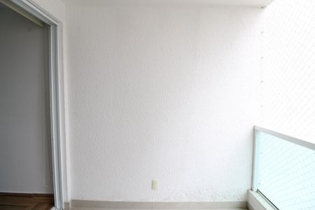 Sacada da Sala de apartamento para alugar com 1 quarto, 58m² em Jardim das Colinas, São José dos Campos