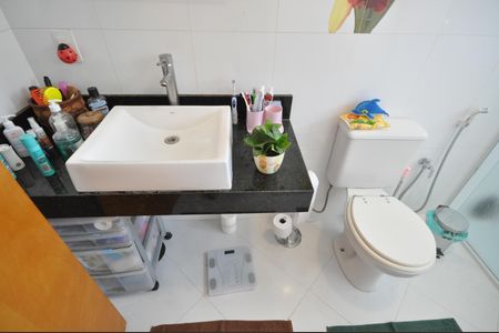 Casa à venda com 200m², 3 quartos e 4 vagasBanheiro da Suíte