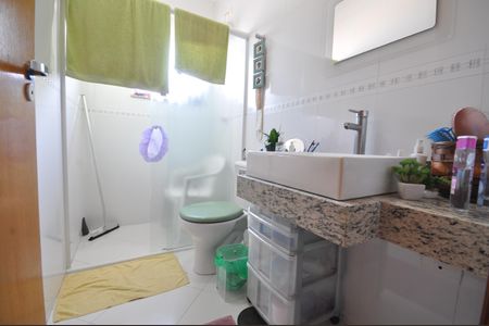 Casa à venda com 200m², 3 quartos e 4 vagasBanheiro Social