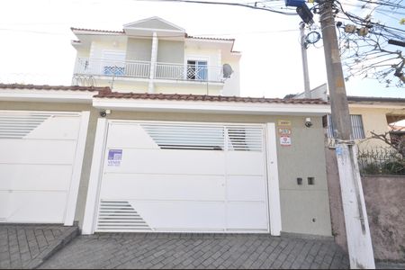 Casa à venda com 200m², 3 quartos e 4 vagasFachada