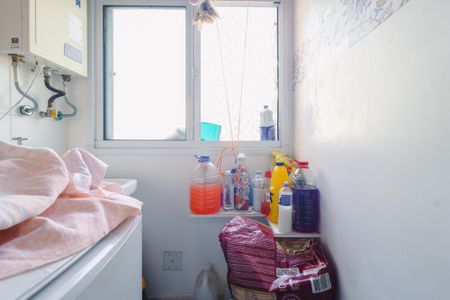 Apartamento à venda com 58m², 2 quartos e 1 vaga Apartamento à venda com 58m², 2 quartos e 1 vagaÁrea de Serviço