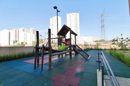 Apartamento à venda com 58m², 2 quartos e 1 vaga Apartamento à venda com 58m², 2 quartos e 1 vagaÁrea comum - Playground