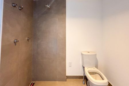 Studio para alugar com 24m², 1 quarto e sem vaga Studio para alugar com 24m², 1 quarto e sem vagaBanheiro