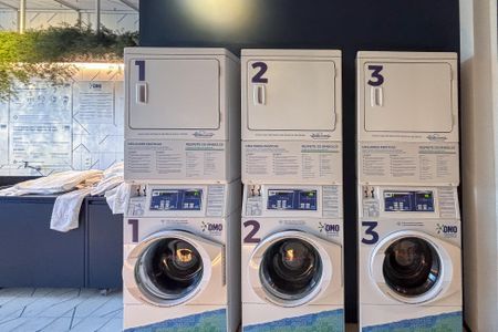 Studio para alugar com 24m², 1 quarto e sem vaga Studio para alugar com 24m², 1 quarto e sem vagaBanheiro