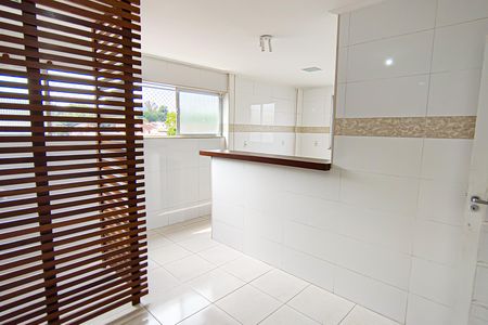 Apartamento à venda com 84m², 2 quartos e 1 vaga Apartamento à venda com 84m², 2 quartos e 1 vagaCozinha