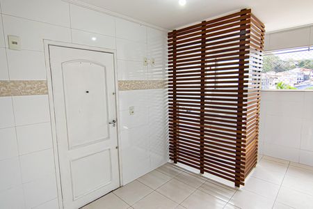 Apartamento à venda com 84m², 2 quartos e 1 vaga Apartamento à venda com 84m², 2 quartos e 1 vagaCozinha