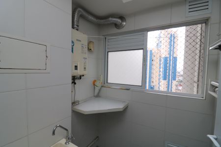 Apartamento à venda com 60m², 2 quartos e 1 vagaÁrea de Serviço