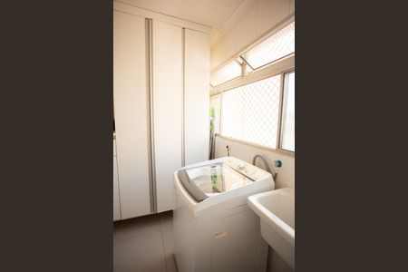 Apartamento à venda com 72m², 3 quartos e 1 vaga Apartamento à venda com 72m², 3 quartos e 1 vagaÁrea de Serviço