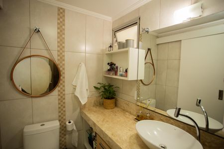 Apartamento à venda com 72m², 3 quartos e 1 vaga Apartamento à venda com 72m², 3 quartos e 1 vagaBanheiro