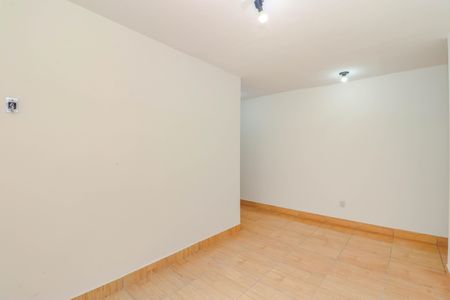 Sala de apartamento à venda com 1 quarto, 48m² em São Sebastião, Porto Alegre
