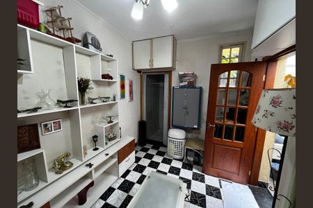 Casa à venda com 150m², 3 quartos e 2 vagas Casa à venda com 150m², 3 quartos e 2 vagasEdícula