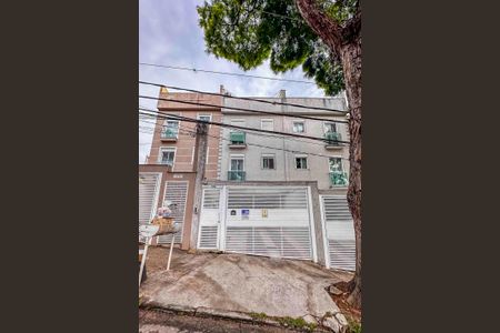 Apartamento à venda com 47m², 2 quartos e 1 vaga Apartamento à venda com 47m², 2 quartos e 1 vagaFachada