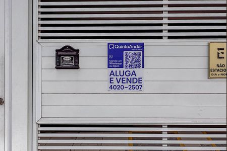 Apartamento à venda com 47m², 2 quartos e 1 vaga Apartamento à venda com 47m², 2 quartos e 1 vagaPlaca