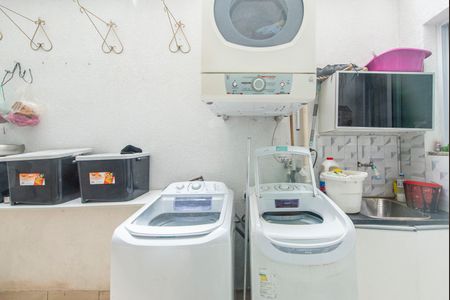 Apartamento à venda com 47m², 2 quartos e 1 vaga Apartamento à venda com 47m², 2 quartos e 1 vagaÁrea de Serviço