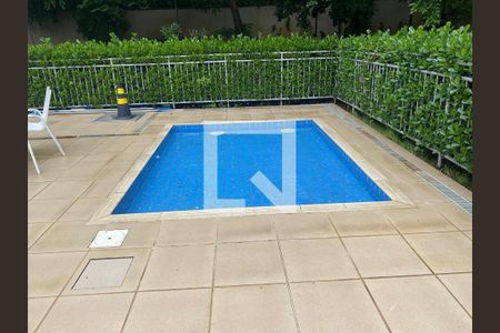 Apartamento à venda com 45m², 2 quartos e 1 vaga Apartamento à venda com 45m², 2 quartos e 1 vagaÁrea comum - Piscina