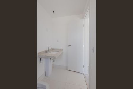 Apartamento à venda com 157m², 3 quartos e 2 vagasBanheiro da Suíte 2