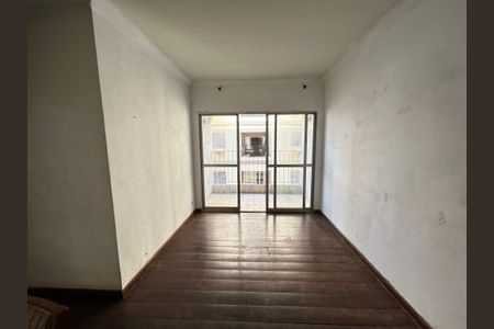 Sala de apartamento para alugar com 2 quartos, 55m² em Vila Valqueire, Rio de Janeiro