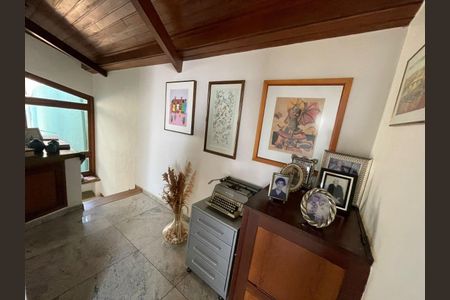 Casa à venda com 367m², 4 quartos e 5 vagas Casa à venda com 367m², 4 quartos e 5 vagasFoto 72