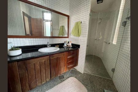 Casa à venda com 367m², 4 quartos e 5 vagas Casa à venda com 367m², 4 quartos e 5 vagasFoto 64