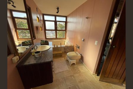 Casa à venda com 367m², 4 quartos e 5 vagas Casa à venda com 367m², 4 quartos e 5 vagasFoto 59
