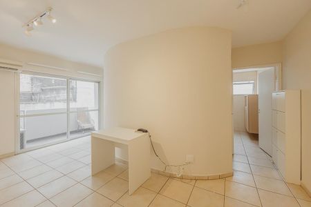 Sala de apartamento à venda com 1 quarto, 55m² em Pinheiros, São Paulo