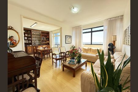 Apartamento à venda com 142m², 4 quartos e 2 vagas Apartamento à venda com 142m², 4 quartos e 2 vagasSala