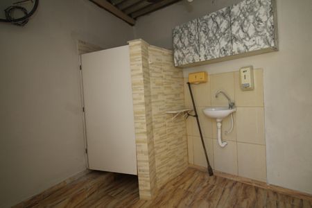 Casa à venda com 93m², 2 quartos e 1 vagaBanheiro de Serviço