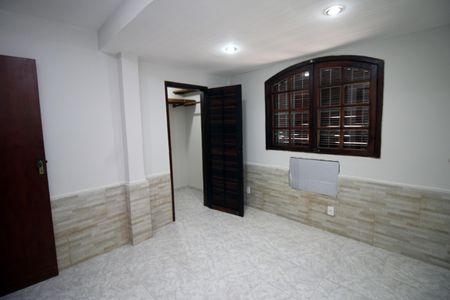 Casa à venda com 93m², 2 quartos e 1 vagaSuíte