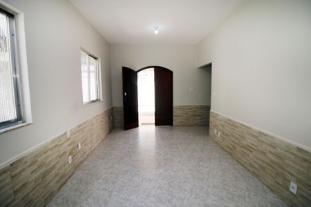 Casa à venda com 93m², 2 quartos e 1 vagaSala