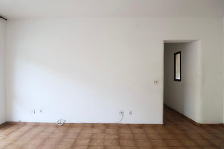 Sala de apartamento para alugar com 3 quartos, 95m² em Jardim Las Palmas, Guarujá