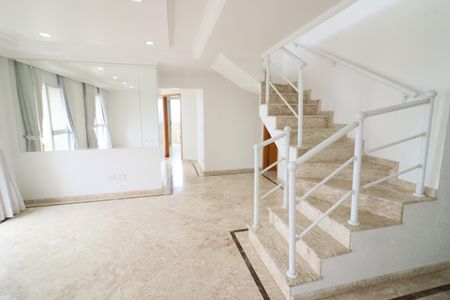 Apartamento à venda com 321m², 4 quartos e 5 vagasSala