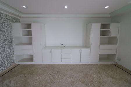 Apartamento à venda com 321m², 4 quartos e 5 vagasSala de TV