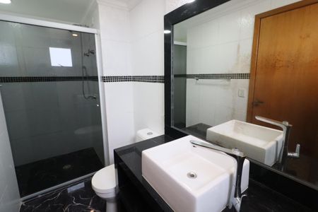 Apartamento à venda com 321m², 4 quartos e 5 vagasBanheiro da Suíte 1