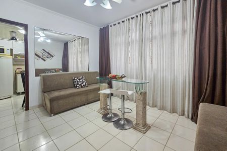 Sala de apartamento para alugar com 1 quarto, 46m² em Parque Enseada, Guarujá