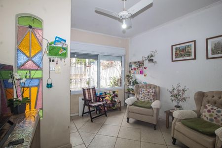 Casa à venda com 250m², 4 quartos e 2 vagasSala