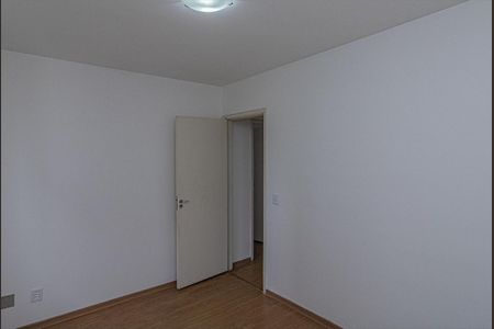 Apartamento à venda com 63m², 2 quartos e 2 vagasQuarto 2